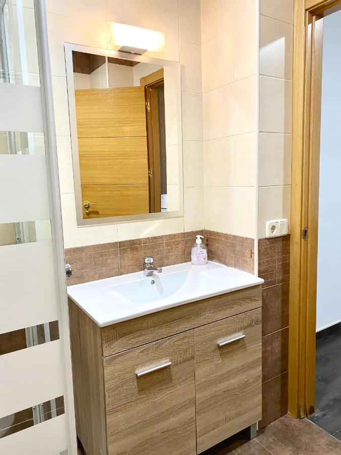 Apartamentos Fuencarral II Madrid Dış mekan fotoğraf